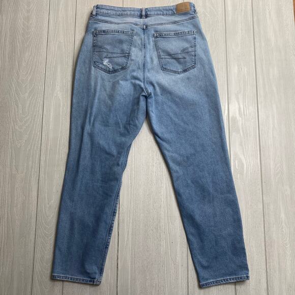 American Eagle Women's Denim Blue Distressed Mom Jeans Size 12 - Picture 2 of 12